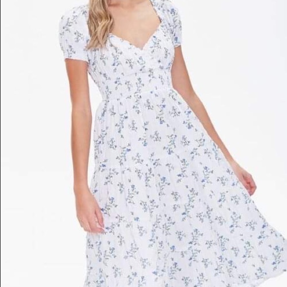 Forever 21 Tiered Floral Print Dress